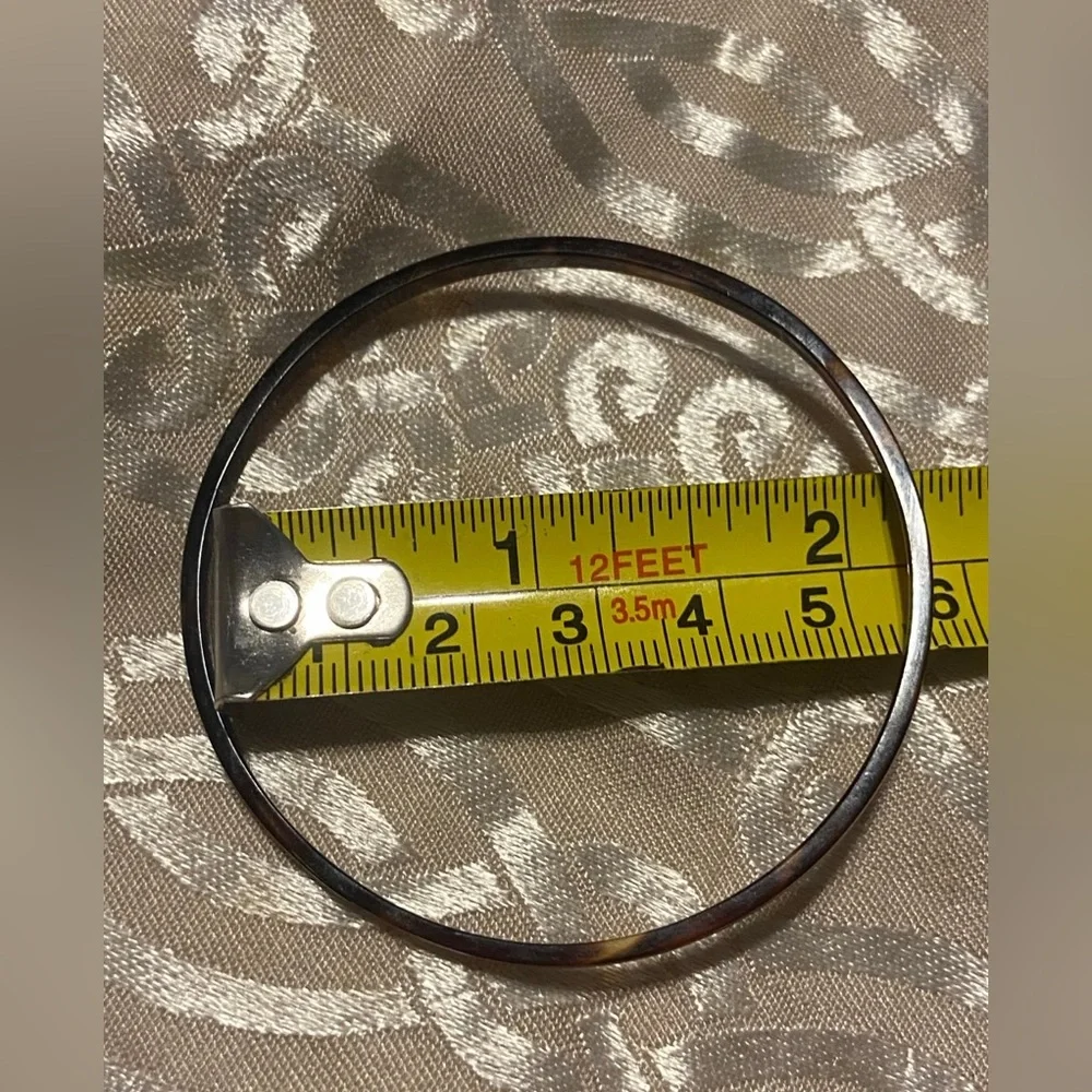 Unique Vintage good size